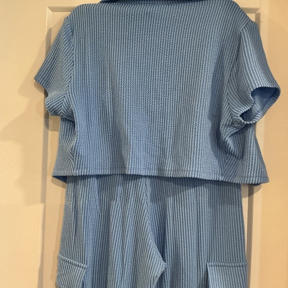 Blue Ribbed Two-Piece Set - Picture 6 of 8